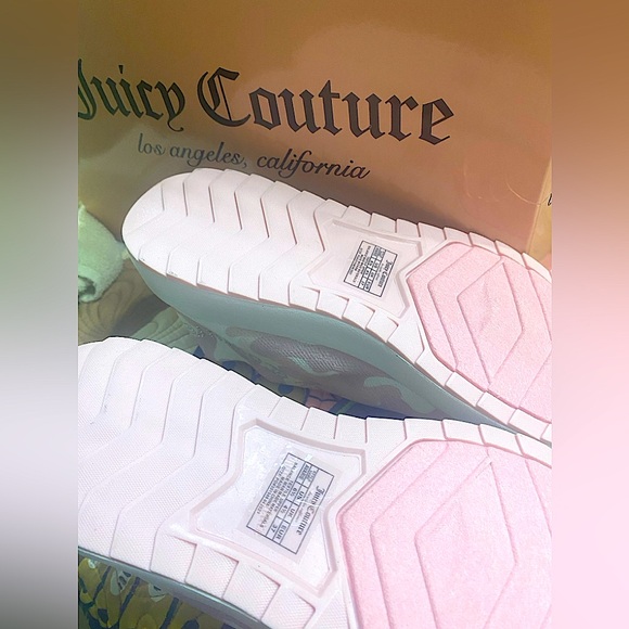 Juicy Couture Pink & White Women’s Avarie Knit Slip-On Joggers Sneakers (NWT) - Picture 6 of 13